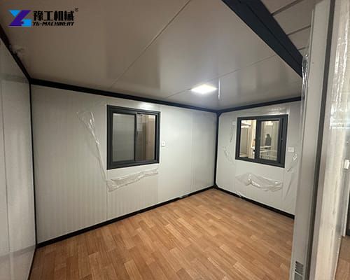 the first bedroom of the 3 bedroom 40ft prefab house