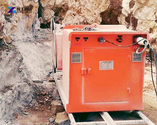 diamond wire cutting saw on working site