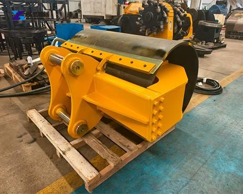 slope vibratory compactor